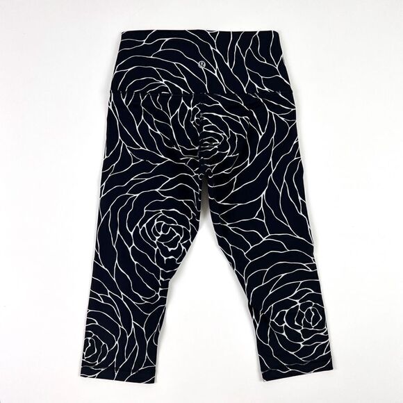 Lululemon Wunder Under Hi-Rise 1/2 Tight *Full-On Luxtreme 17" - Picture 5 of 10